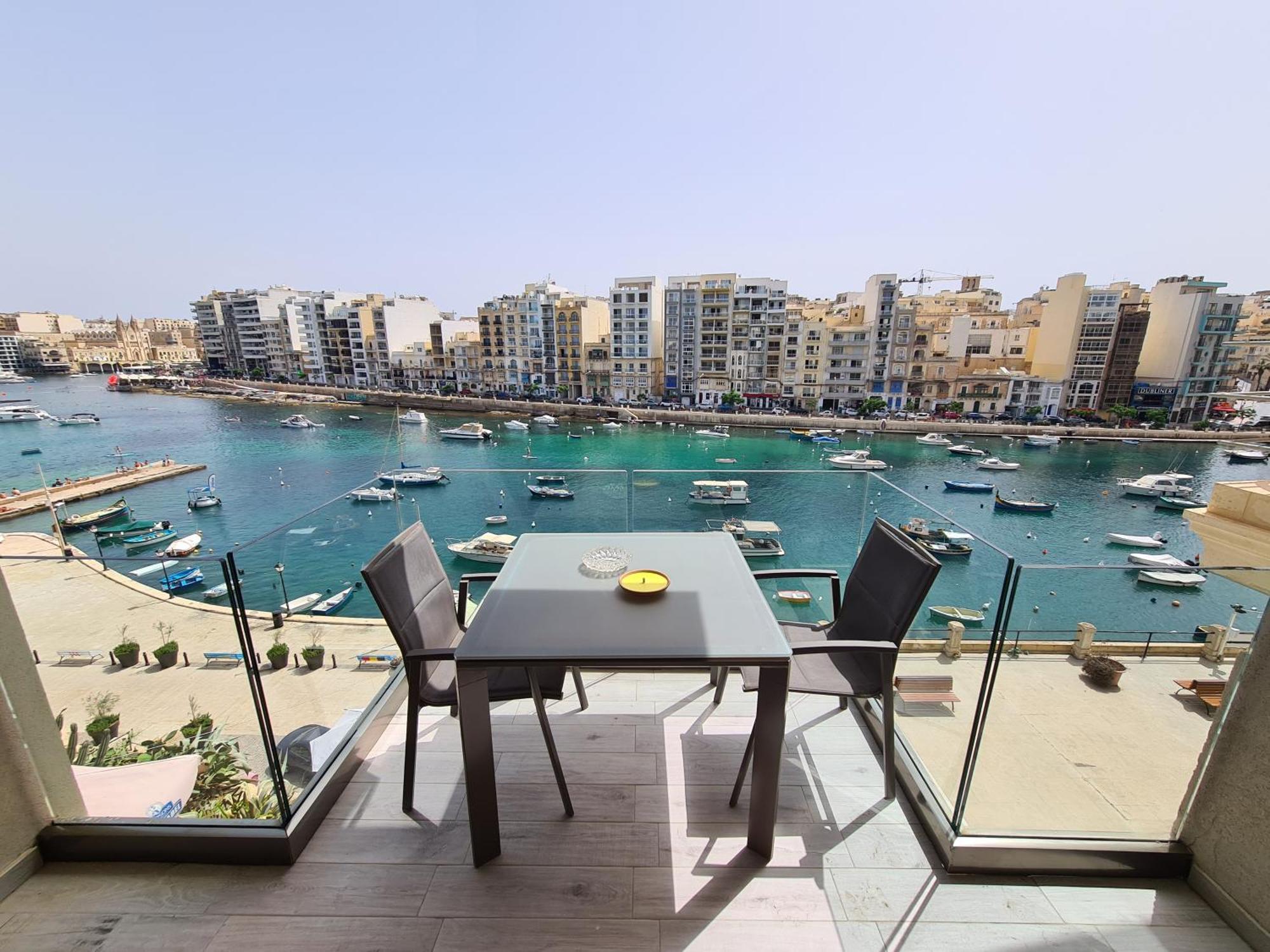 Saint Julian's Supreme Seafront Apt With Balcony In St.Julian'S מראה חיצוני תמונה